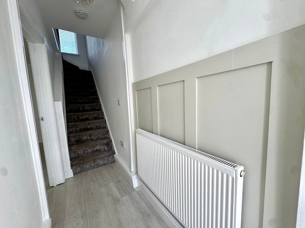 Property photo 2 of 25 30ccc9c5-6346-4E29-Adff-d9B8Db12F589.Jpeg