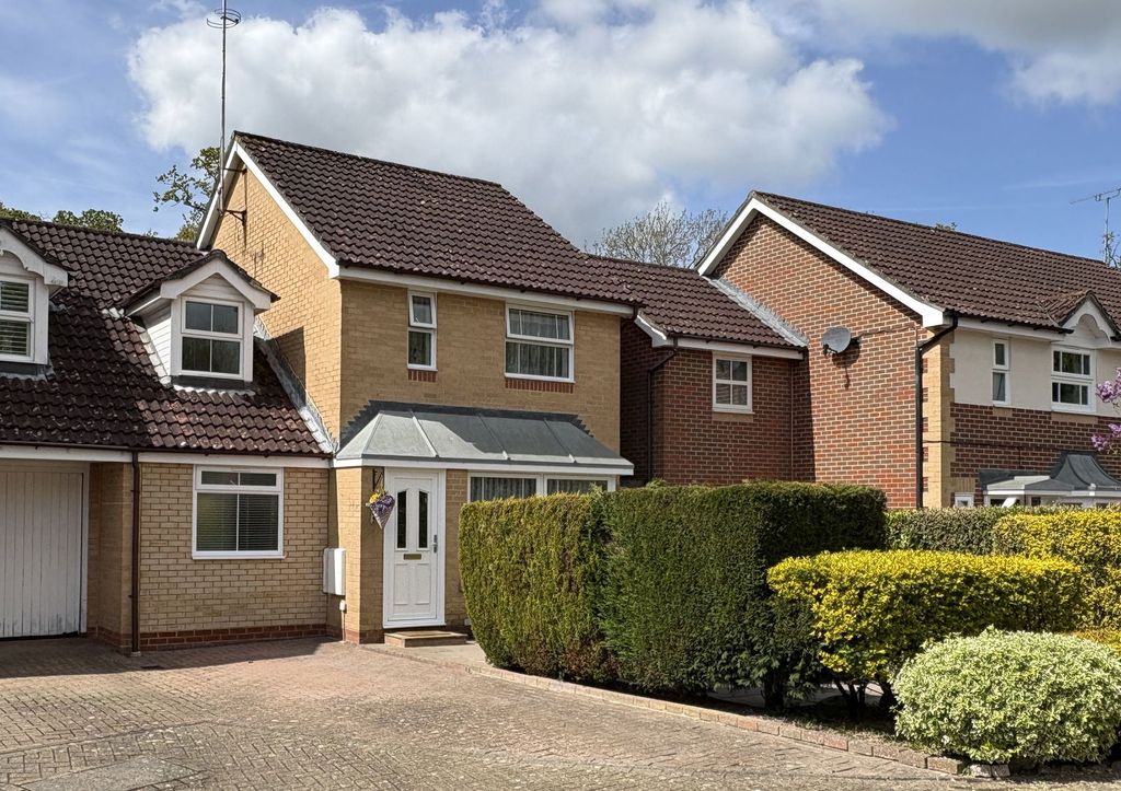 Property photo 1 of 19