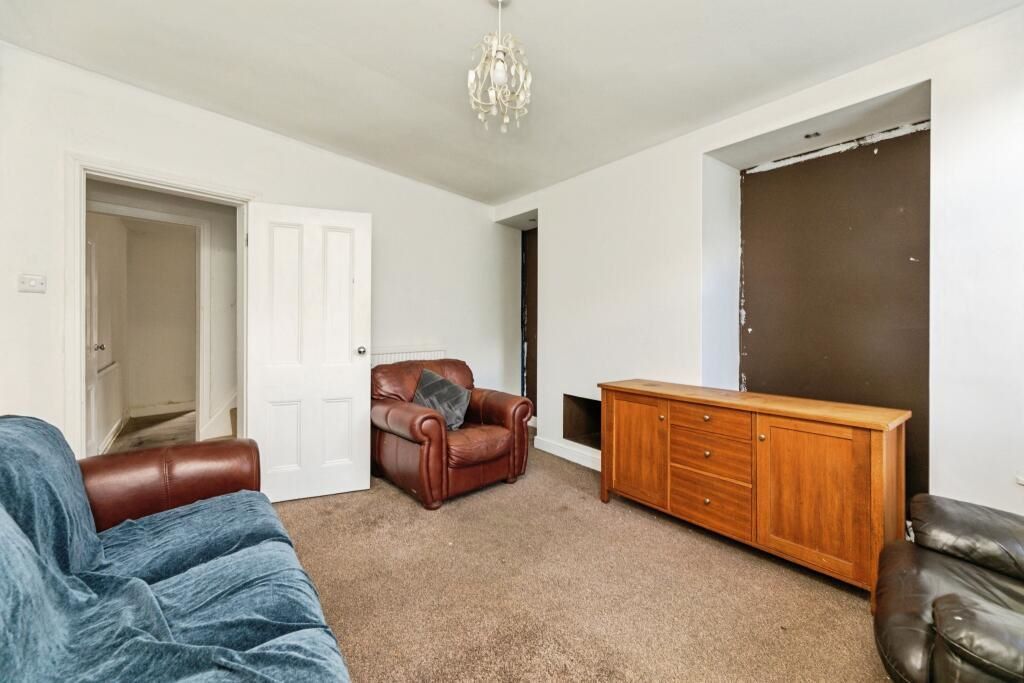 Property photo 3 of 10 Image 3