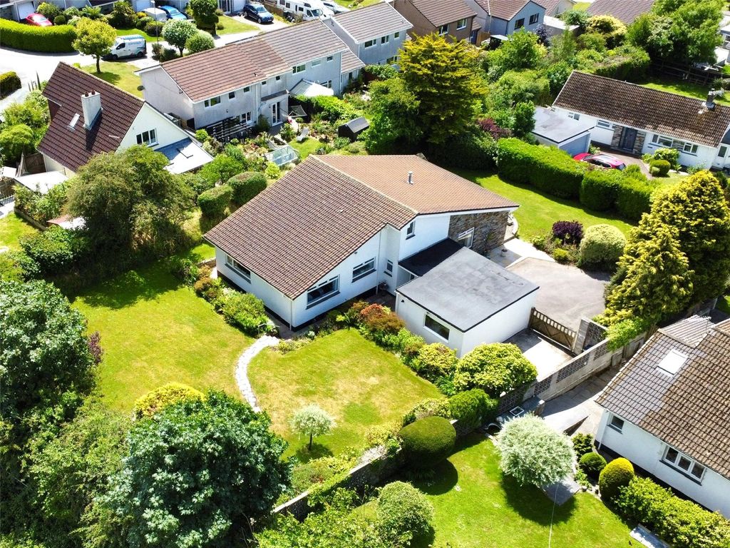 Property photo 2 of 23 Picture No. 29