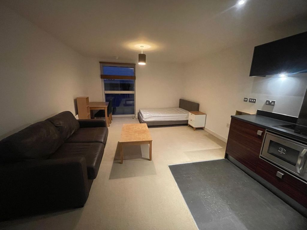 Property photo 2 of 5