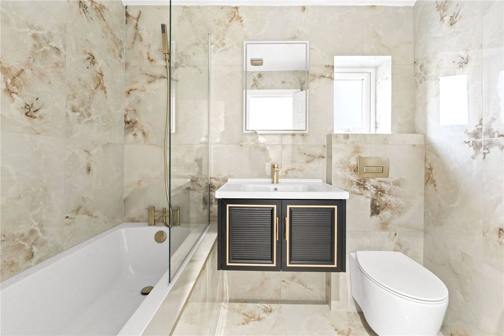 Property photo 3 of 8 Picture No. 08