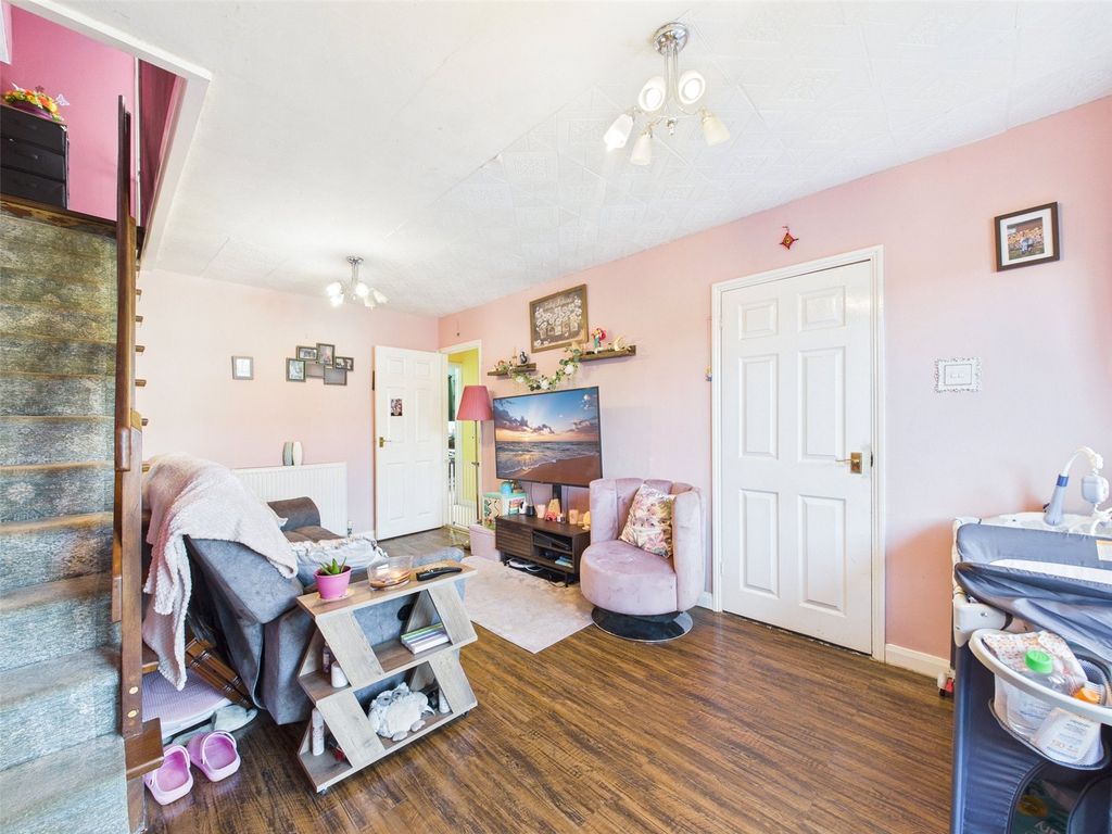 Property photo 2 of 14 Picture No. 02