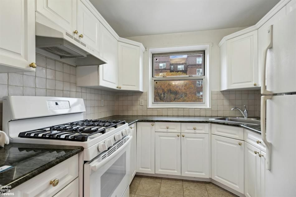 Property photo 2 of 10 <Alttext/>