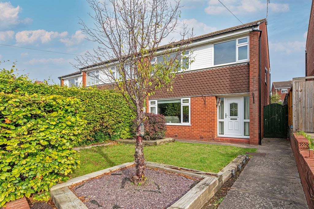 Property photo 1 of 16 (Main)