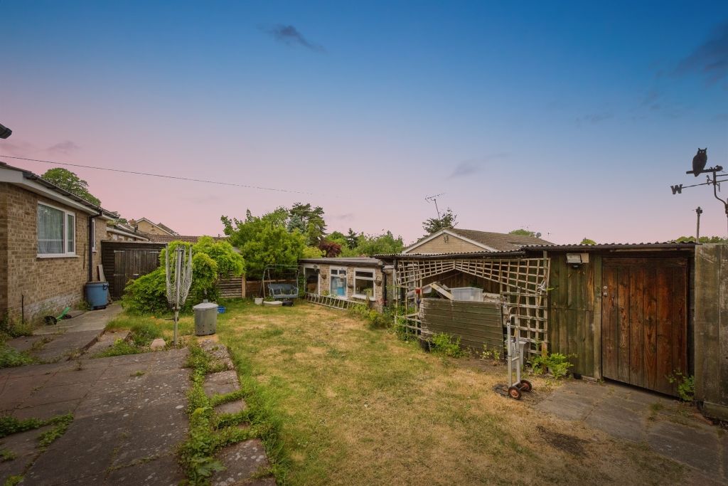 Property photo 2 of 16