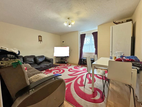 Property photo 2 of 5