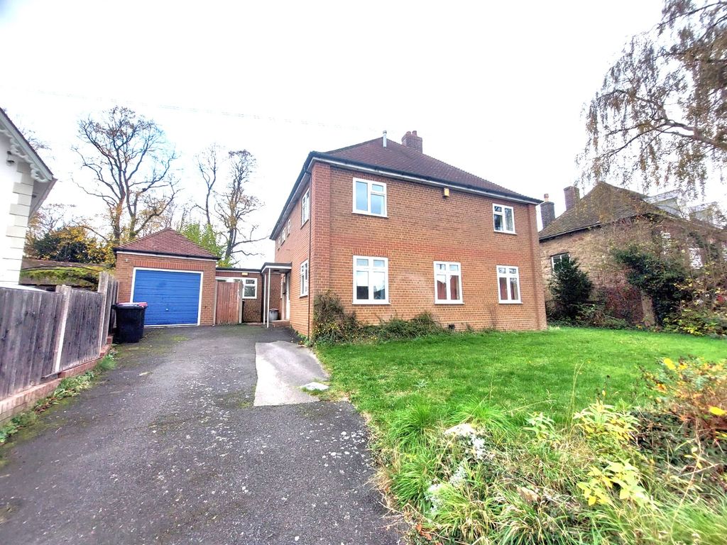 Property photo 1 of 8