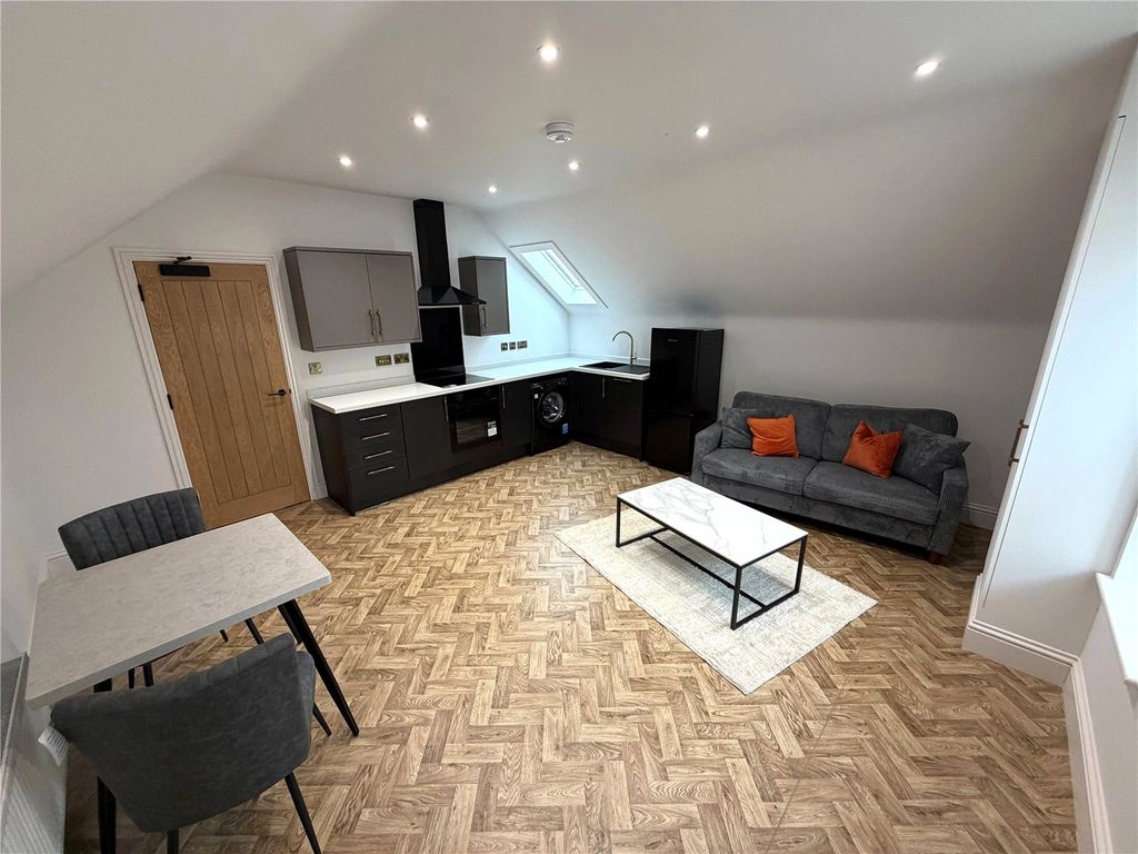 Property photo 1 of 6 Picture No. 04