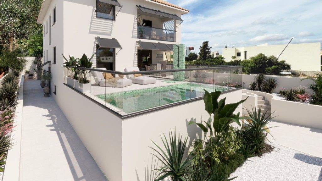 Property photo 2 of 20 0_Outdoor_Pool_1