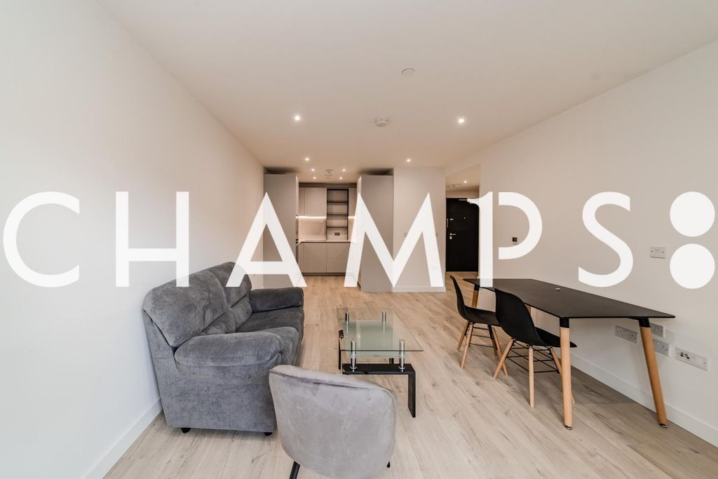 Property photo 2 of 6 3T6A4106