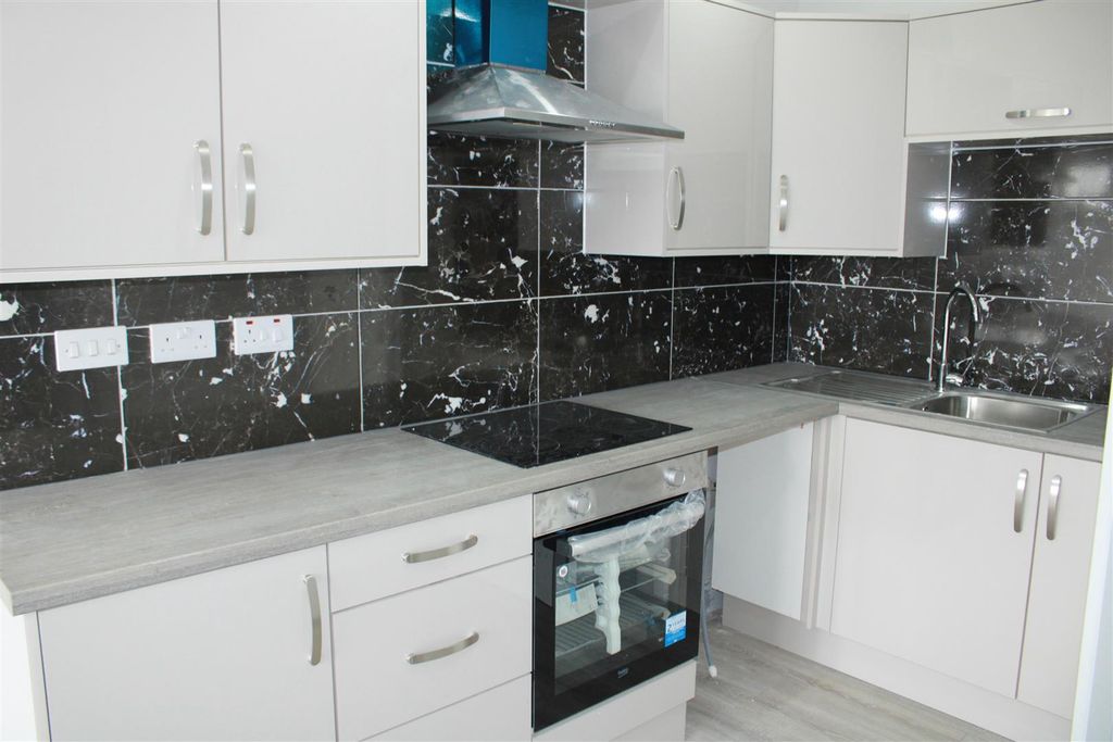 Property photo 3 of 8 Img_7511.Jpg