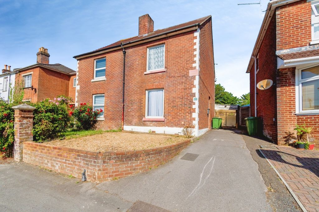 Property photo 1 of 15 Pbox-Img.Jpg
