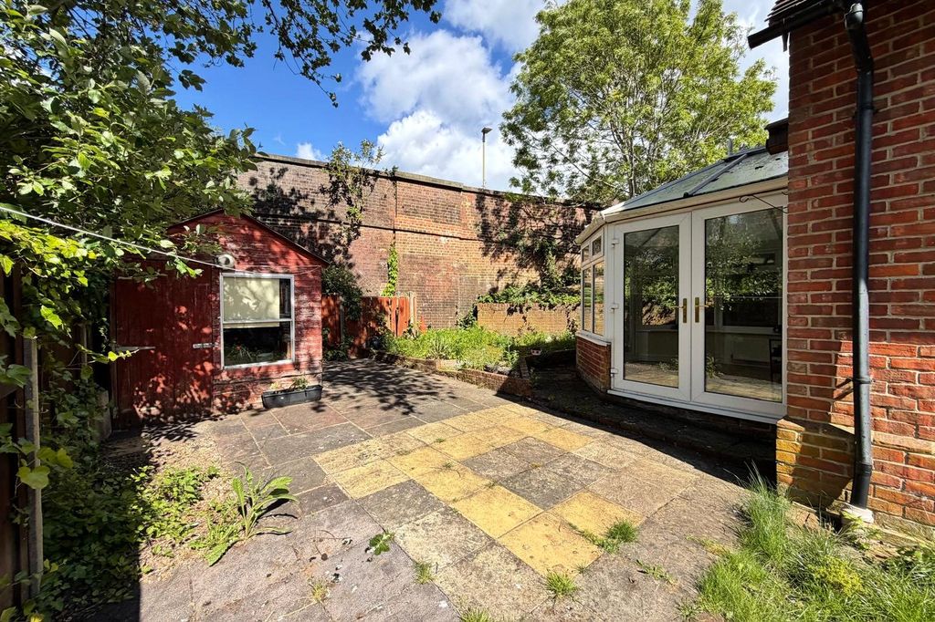 Property photo 2 of 12 Picture No. 02