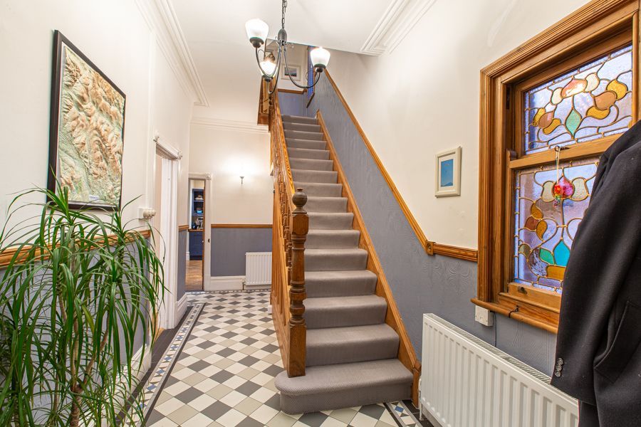 Property photo 2 of 26