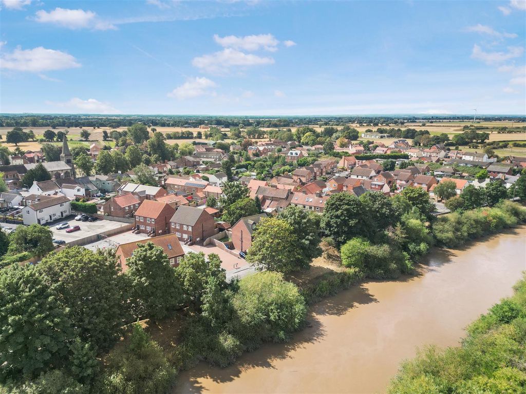 Property photo 3 of 15 Dji_0678.Jpg