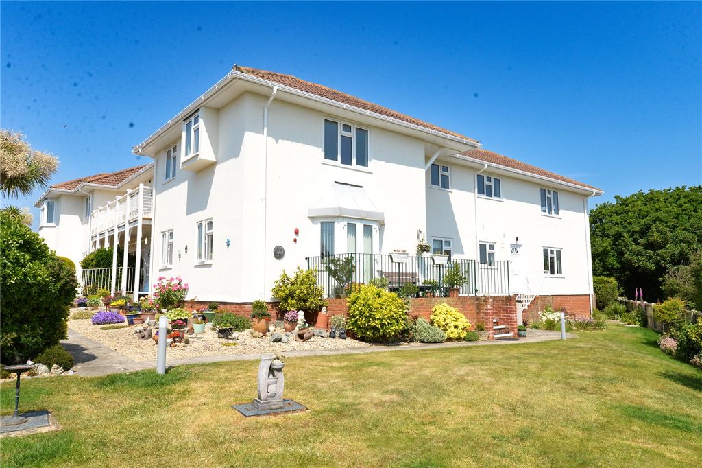 Property photo 1 of 20 Picture No. 16