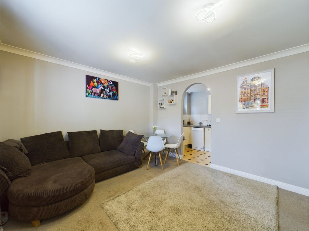 Property photo 2 of 9 Picture No. 20
