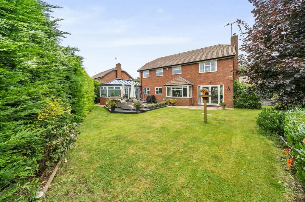 Property photo 1 of 22 Garden.Jpeg