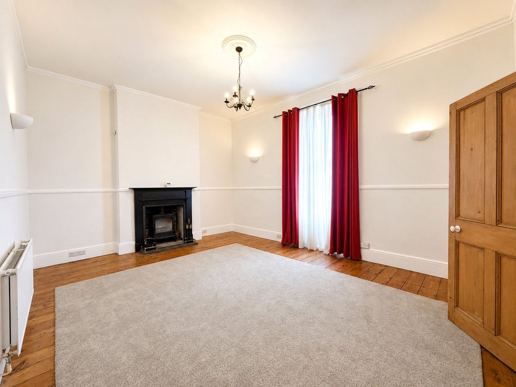 Property photo 3 of 17 3 - Picture No. 21