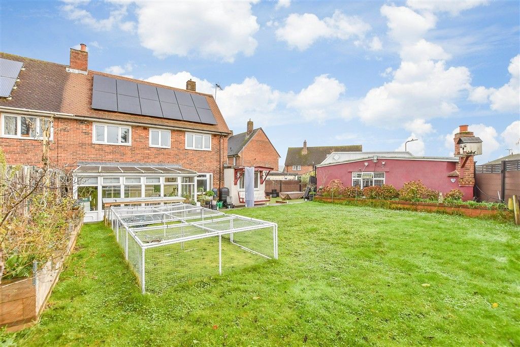 Property photo 1 of 16 Rear Garden