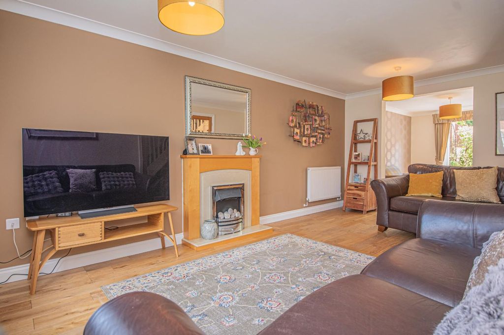 Property photo 3 of 25 _Dsc1519-2.Jpg