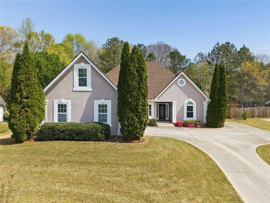 Property photo 1 of 31