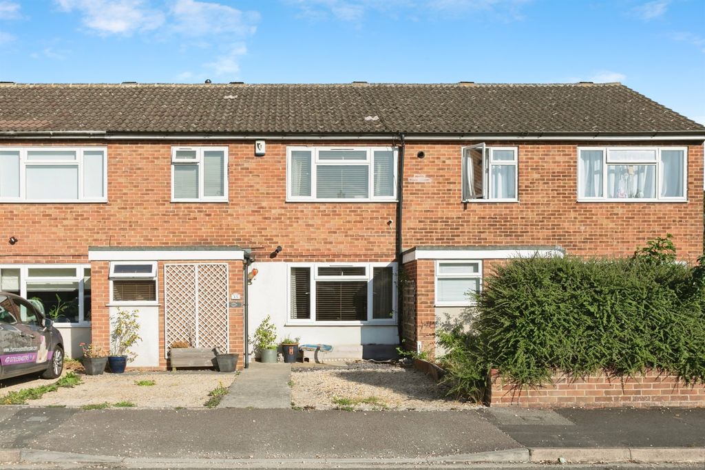 Property photo 1 of 15