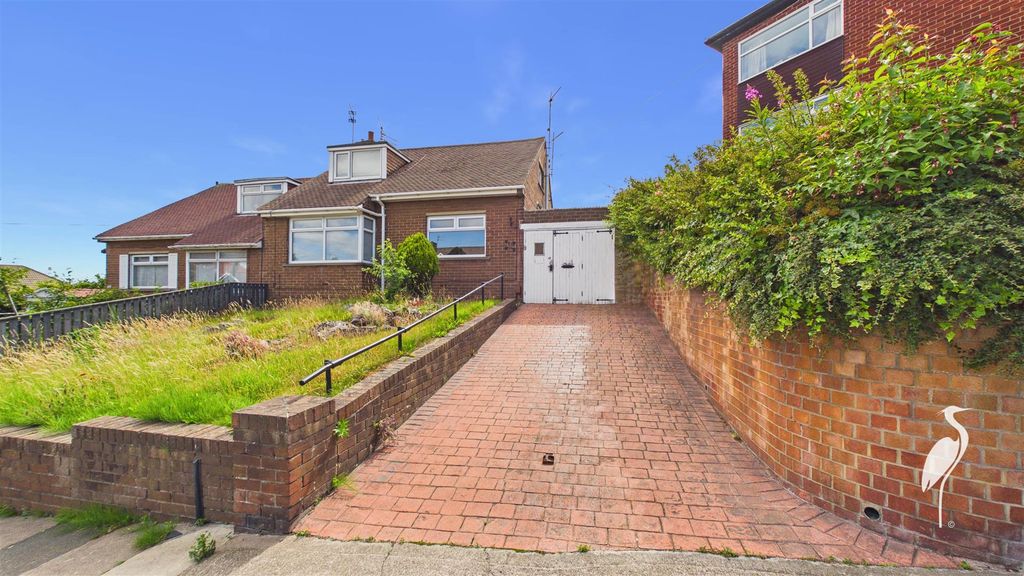 Property photo 1 of 24