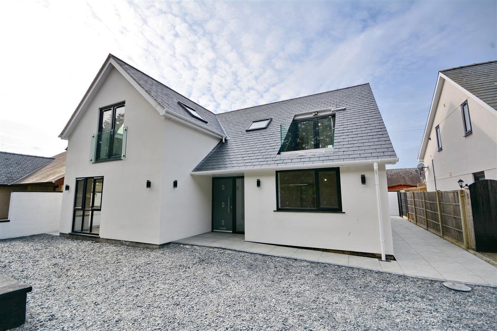 Property photo 1 of 23 Mwg_5383.Jpg