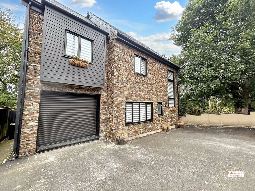 Property photo 2 of 22 Picture No. 42