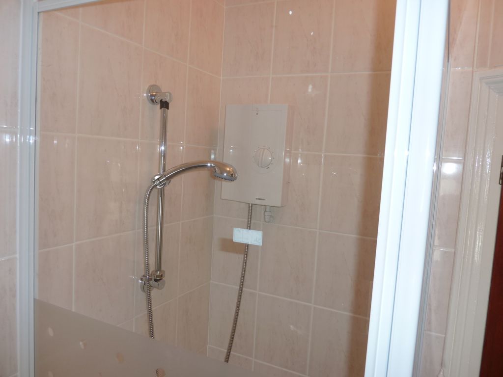 Property photo 3 of 4