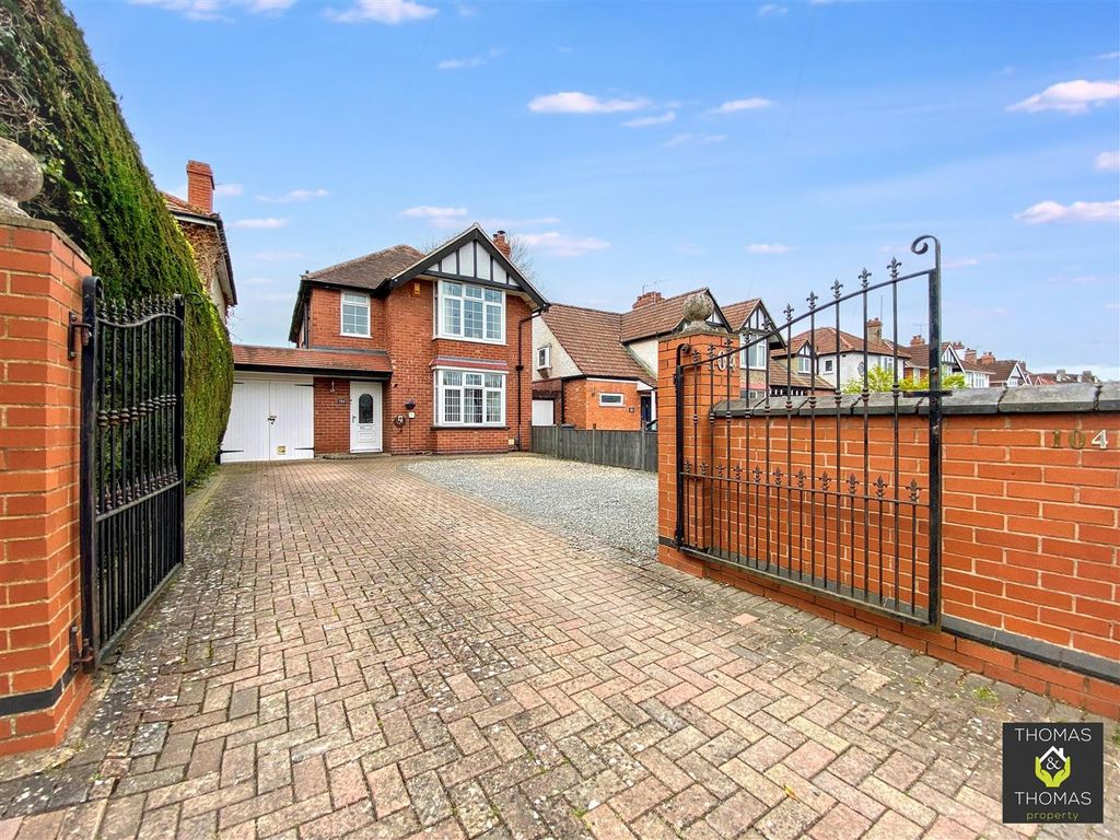 Property photo 1 of 23