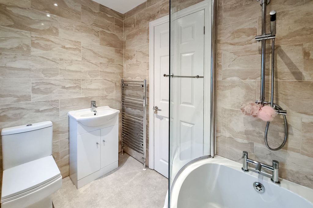Additional image 20 of 2 bed semi-detached bungalow for salePoplar Crescent, Harrogate HG1