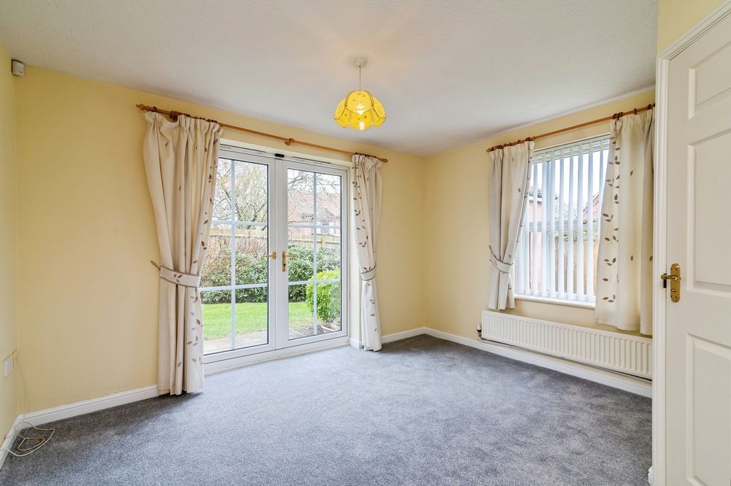 Property photo 2 of 14 Pbox-Img.Jpg