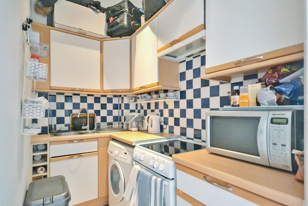 Property photo 3 of 7 Ihhdqtboiuiwutbhh3A25G.Jpg