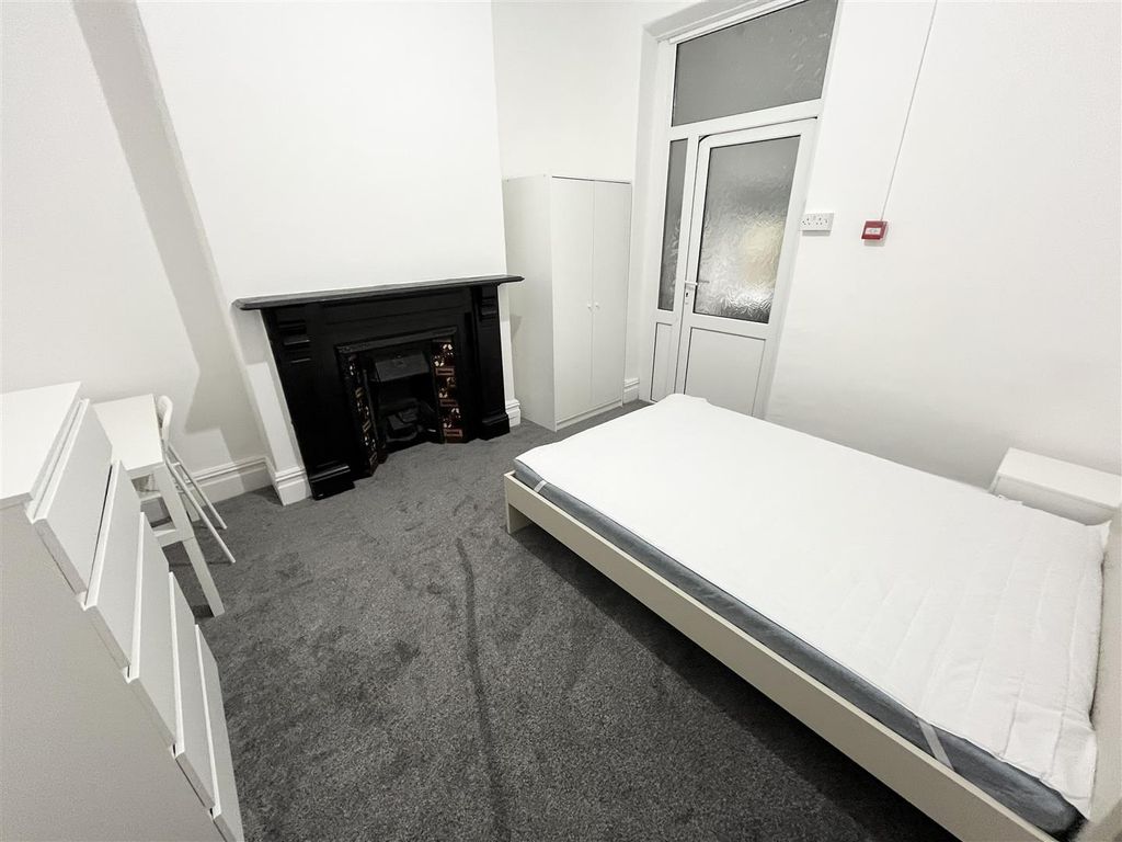 Property photo 3 of 15 4.Jpg