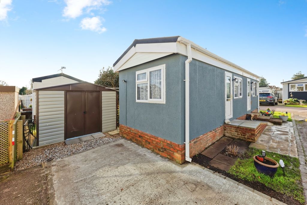 Property photo 2 of 14 Pbox-Img.Jpg