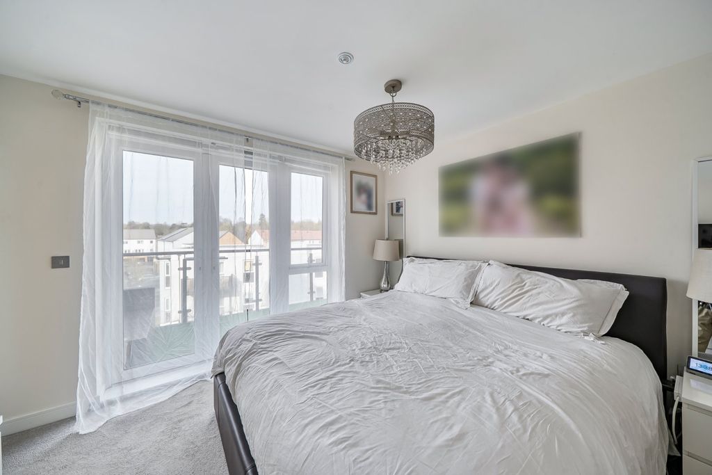 Property photo 3 of 19 Picture No. 15