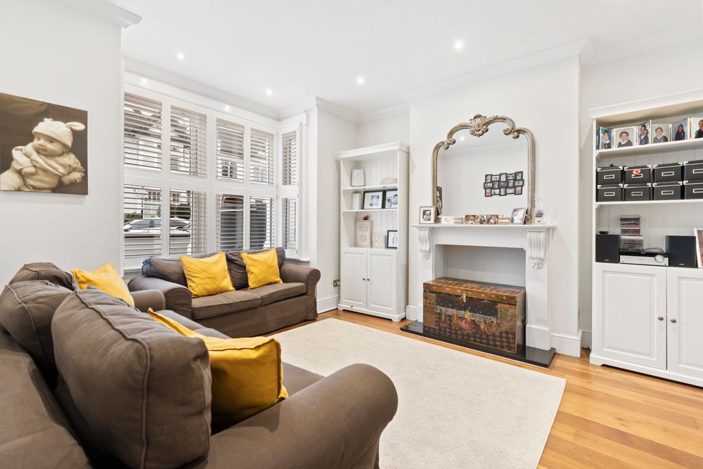 Property photo 2 of 16 Picture No. 08