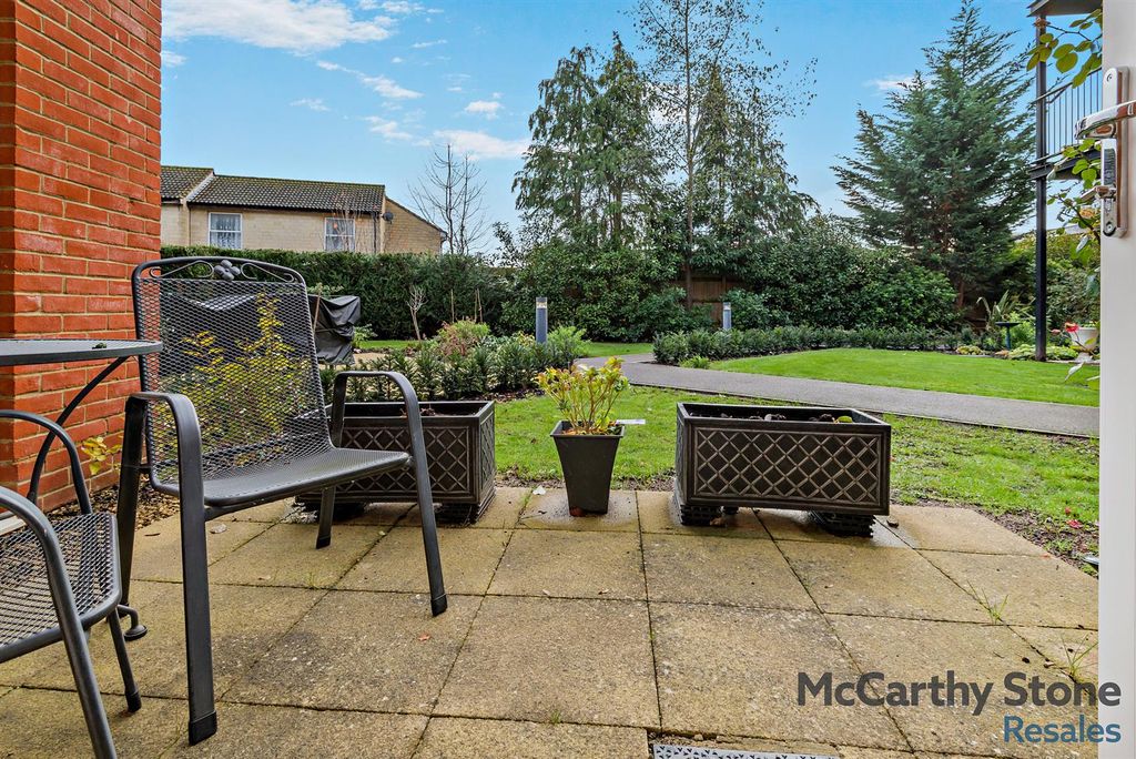 Property photo 3 of 20 Exterior Of No.6