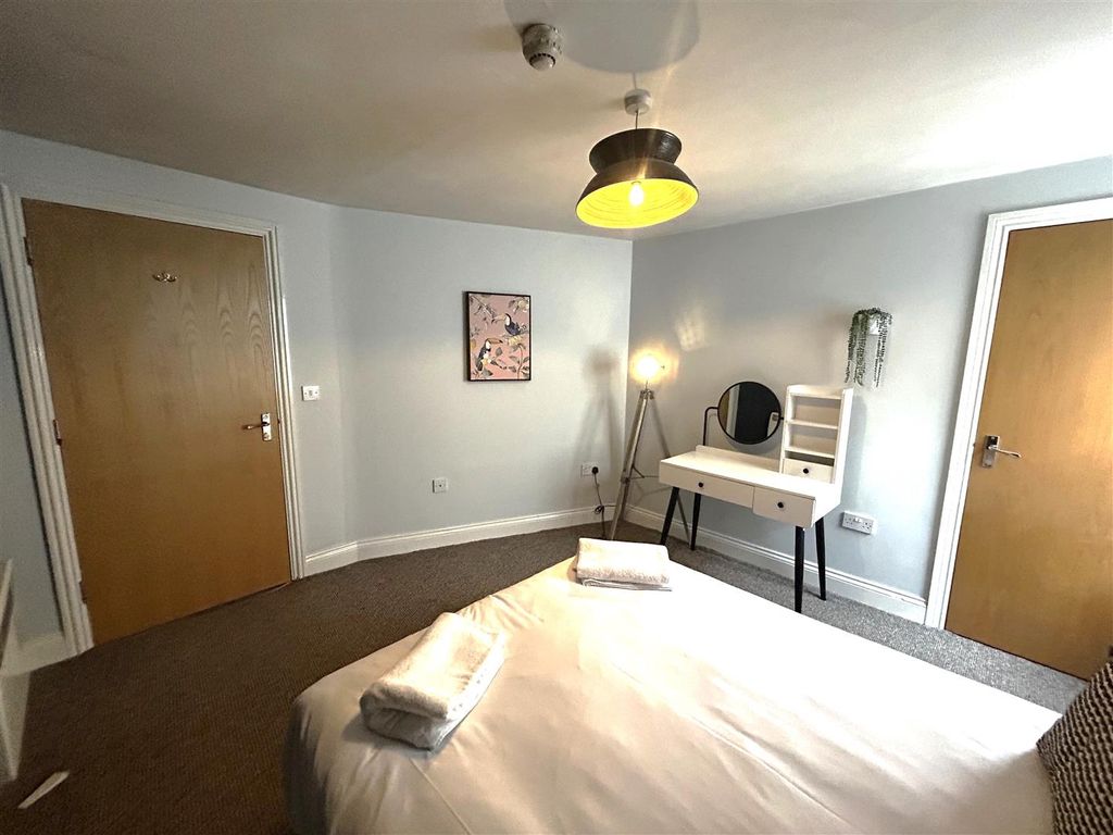 Property photo 1 of 13 Img_1383.Jpg