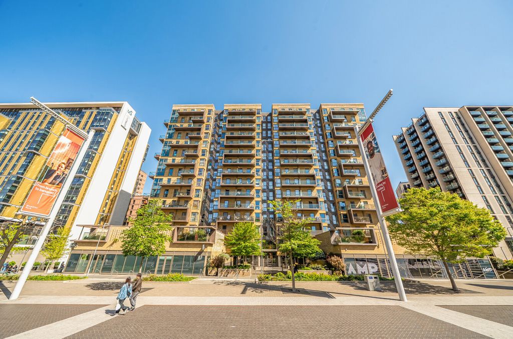 Property photo 1 of 21 1448959-21-69E8Cf...