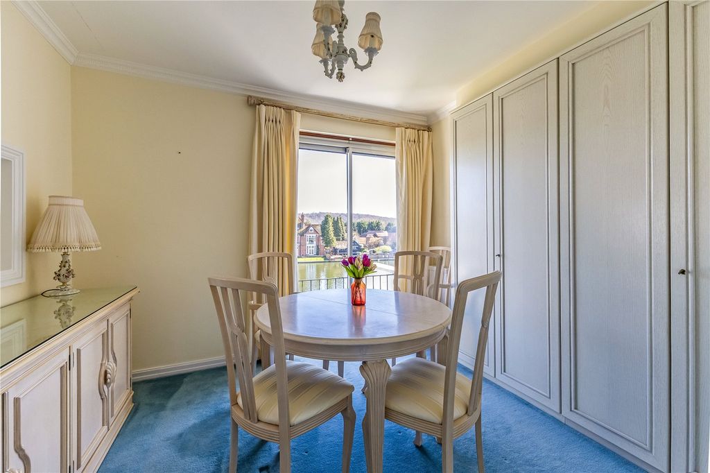Additional image 9 of 3 bed flat for saleDunstable House, Riverside, Marlow, Buckinghamshire SL7