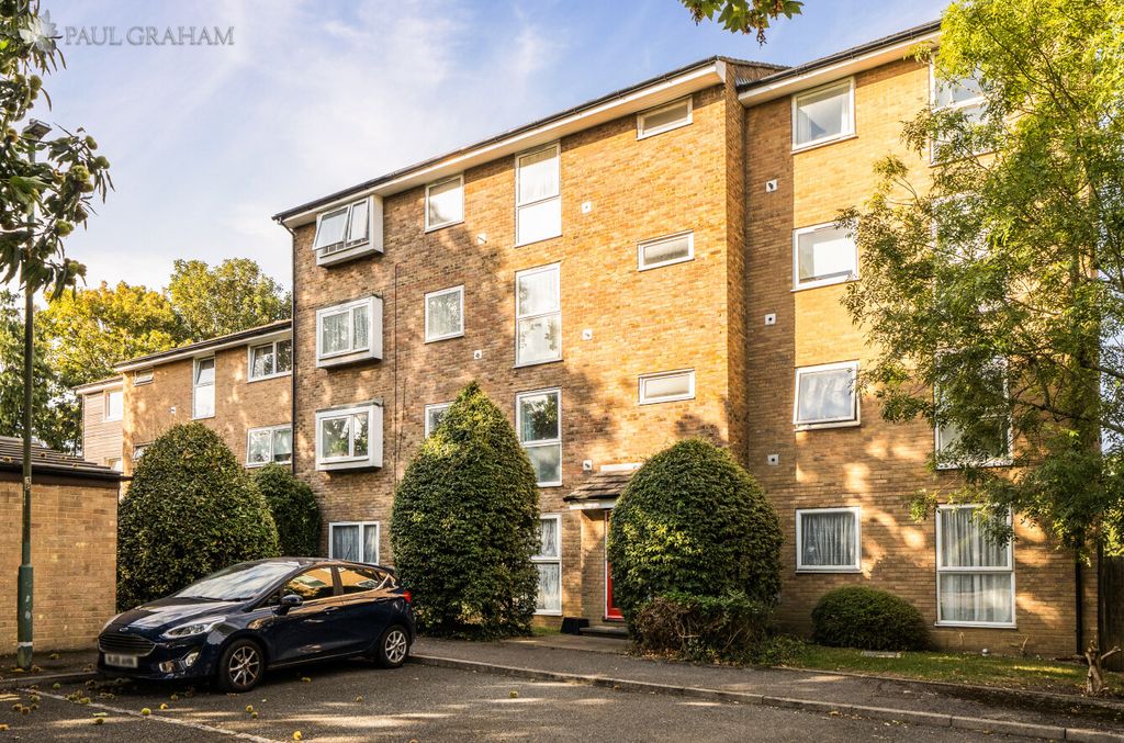 Property photo 1 of 14 75A2c888-136A-4F9A-9E79-4Eb4F92d811c