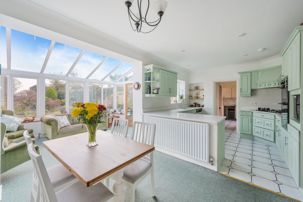 Property photo 3 of 21 Smithy Lane