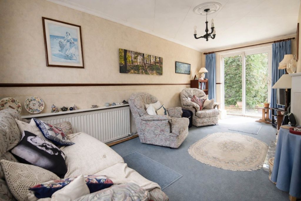 Property photo 3 of 15