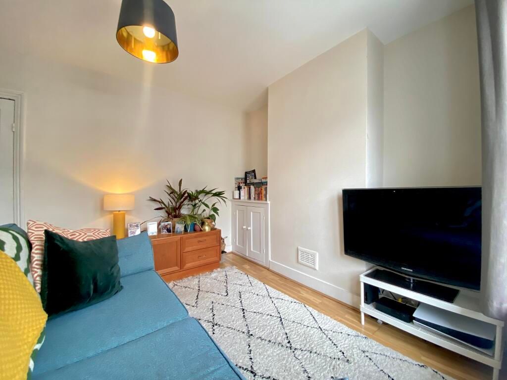 Property photo 3 of 9