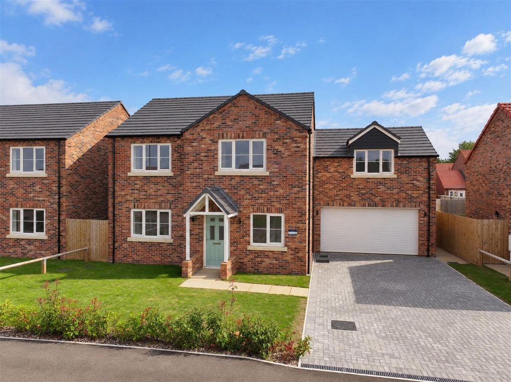 Property photo 1 of 20 13.Jpg