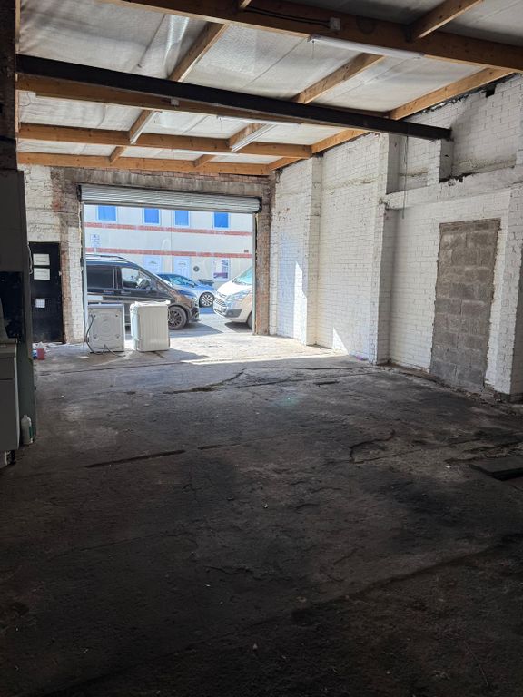 Property photo 3 of 4 Photo 2